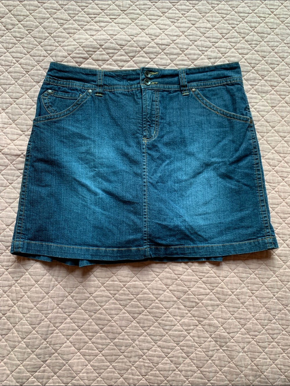 Jones & Co. - Classic Blue Denim Mini Y2K Pleated Denim Skort - Size 4